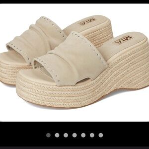 MIA Neutral Beige Espadrille Platform Slide Sandals
